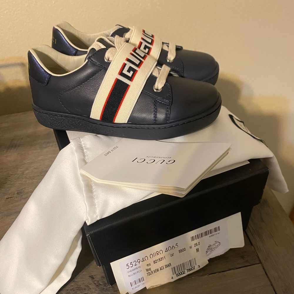 Gucci sneakers